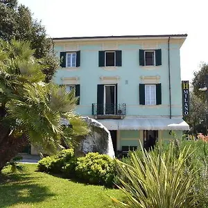 Milano Marina di Massa